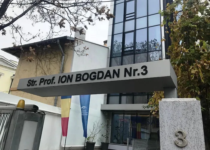 Floreasca 2 Apartment, Sleeps 3 アパート ブカレスト