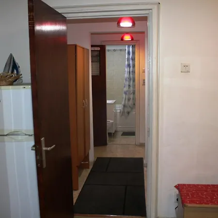 Floreasca 2 Apartment, Sleeps 3 * Bukarest